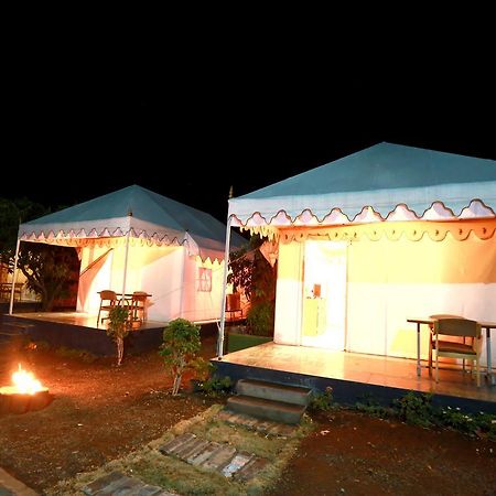Mount Machi Resort Pune Exteriör bild