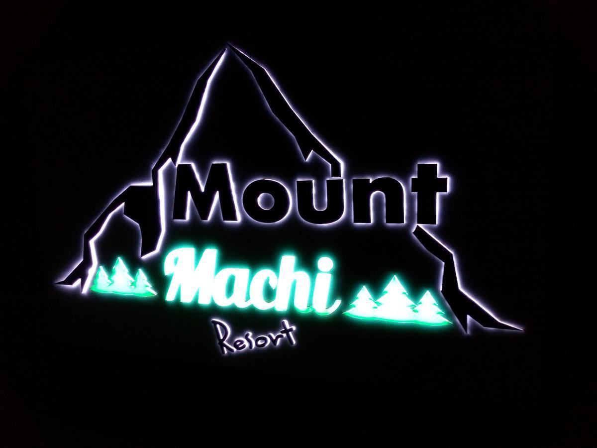 Mount Machi Resort Pune Exteriör bild