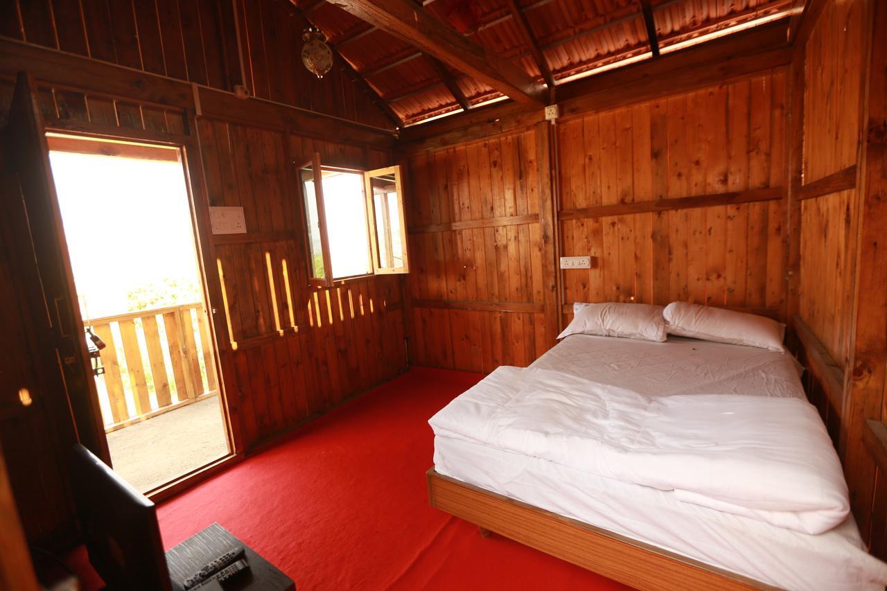 Mount Machi Resort Pune Exteriör bild