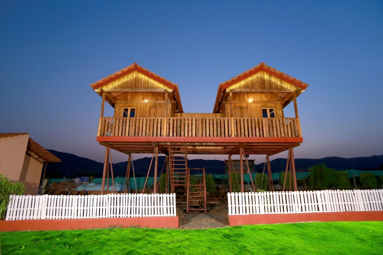 Mount Machi Resort Pune Exteriör bild